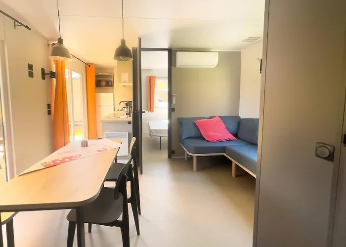 Camping Tamnies Ośrodek wypoczynkowy *